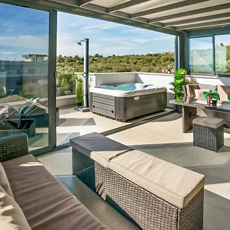 Stunning In With House Sea View Kožino