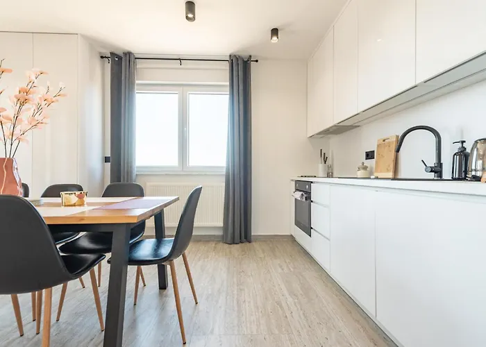 3 Bedroom Awesome In Кожино