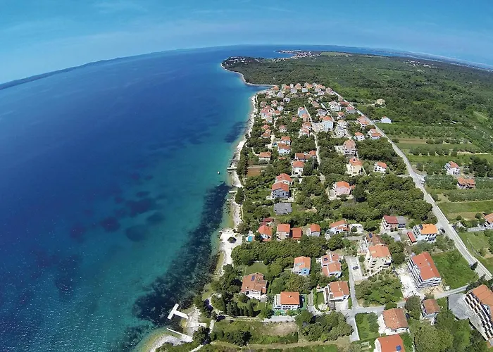 3 Bedroom Awesome In