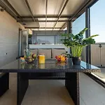 Διαμέρισμα Stunning Apartment In Kozino With House Sea View *