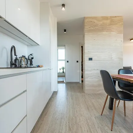 Stunning In With House Sea View Apartmán