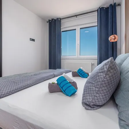 Lovely In With House Sea View *