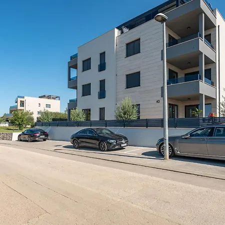 Stunning In With House Sea View * Kožino